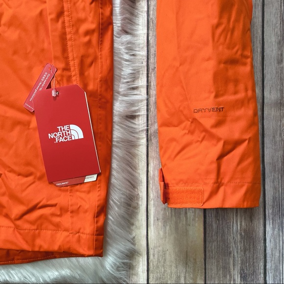 The North Face Men’s Arrowood TriClimate Jacket - Picture 3 of 8